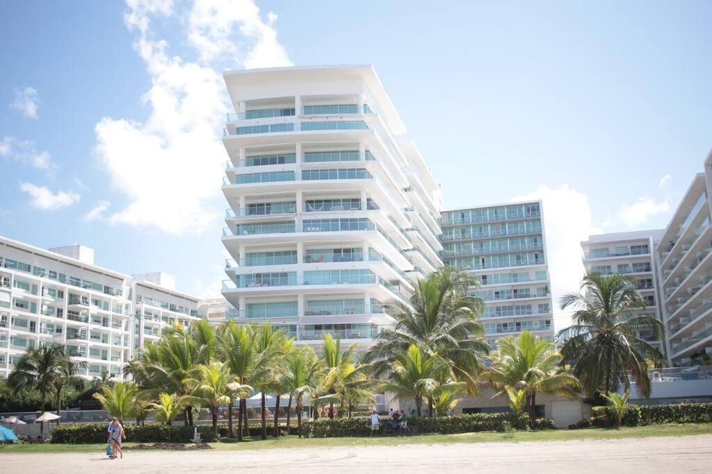 Apartment Beachfront Bliss-2br Haven Steps From Sandy Shores Cartagena (Kolumbien)